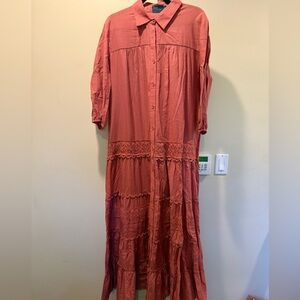 Women’s burnt orange maxi dress